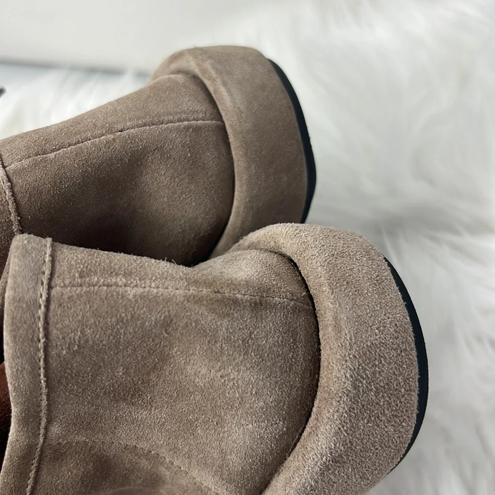 Espace by Robert Clegeri brown lace booties Women’s 7.5